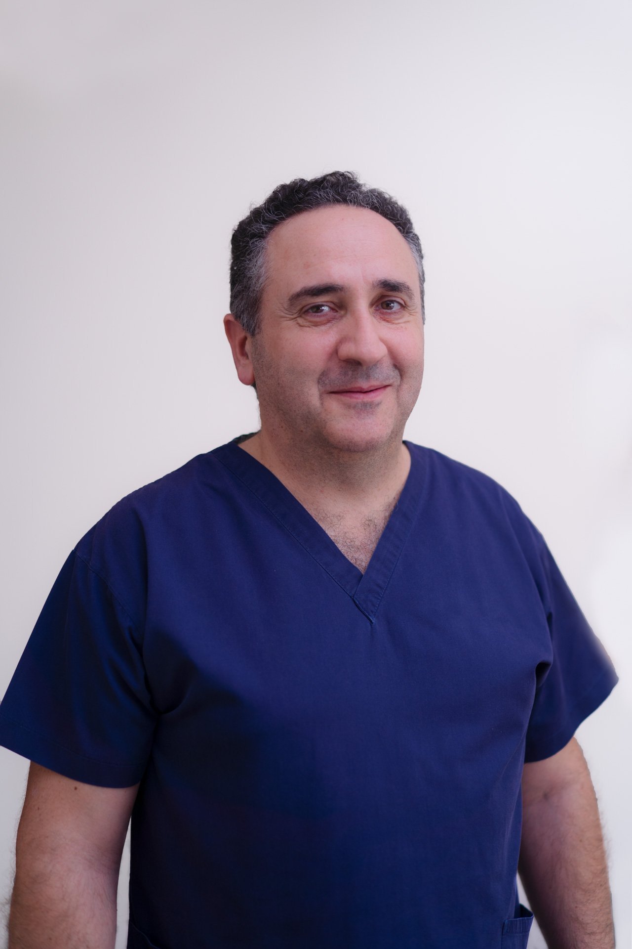 Dr. Chrysanthos Kouriefs